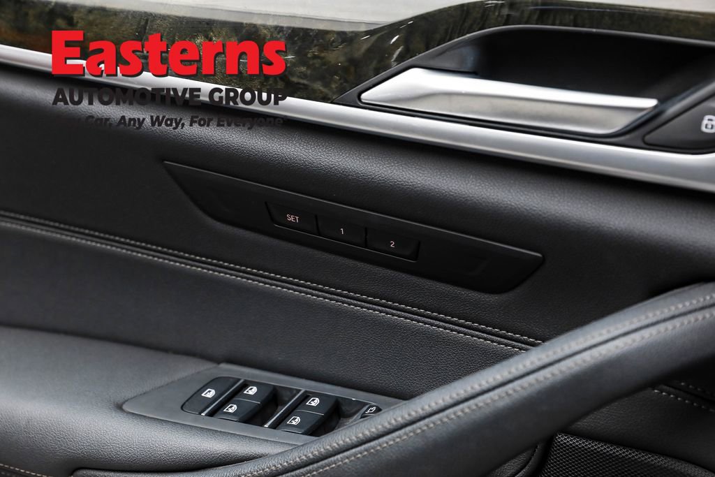 Used 2022 BMW 530i xDrive w/ M Sport Package image 23