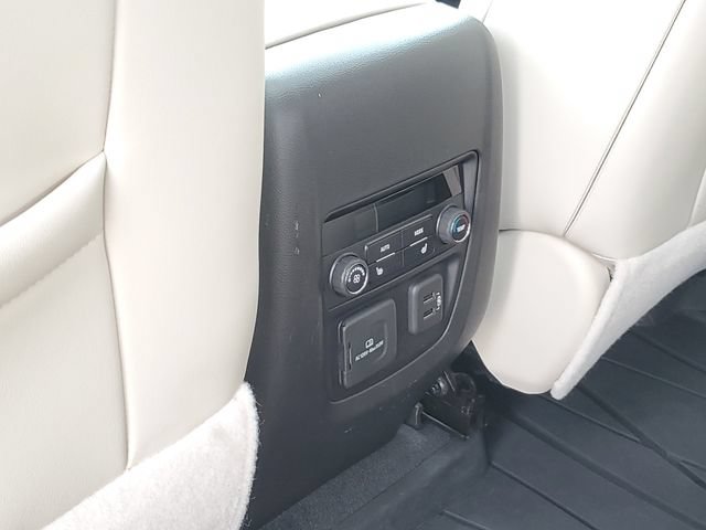 Certified 2023 Buick Enclave Avenir w/ Trailering Package, 5000 lbs. AWD/4WD image 32