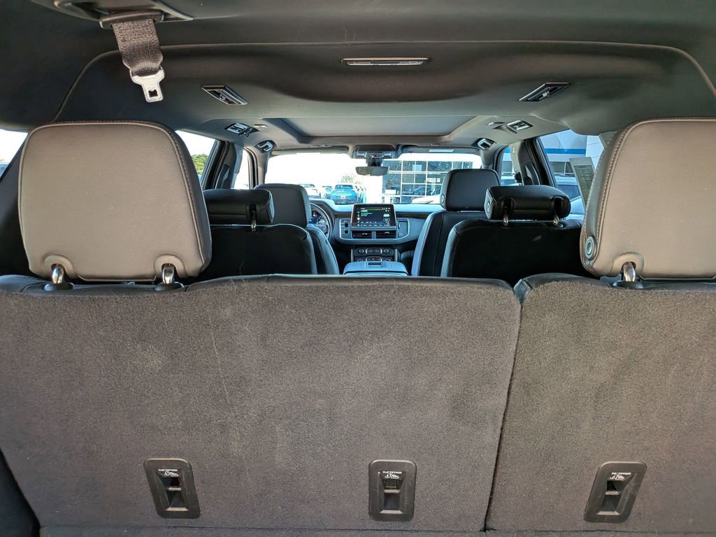 Used 2022 Chevrolet Suburban High Country w/ Premium Package 2 image 30