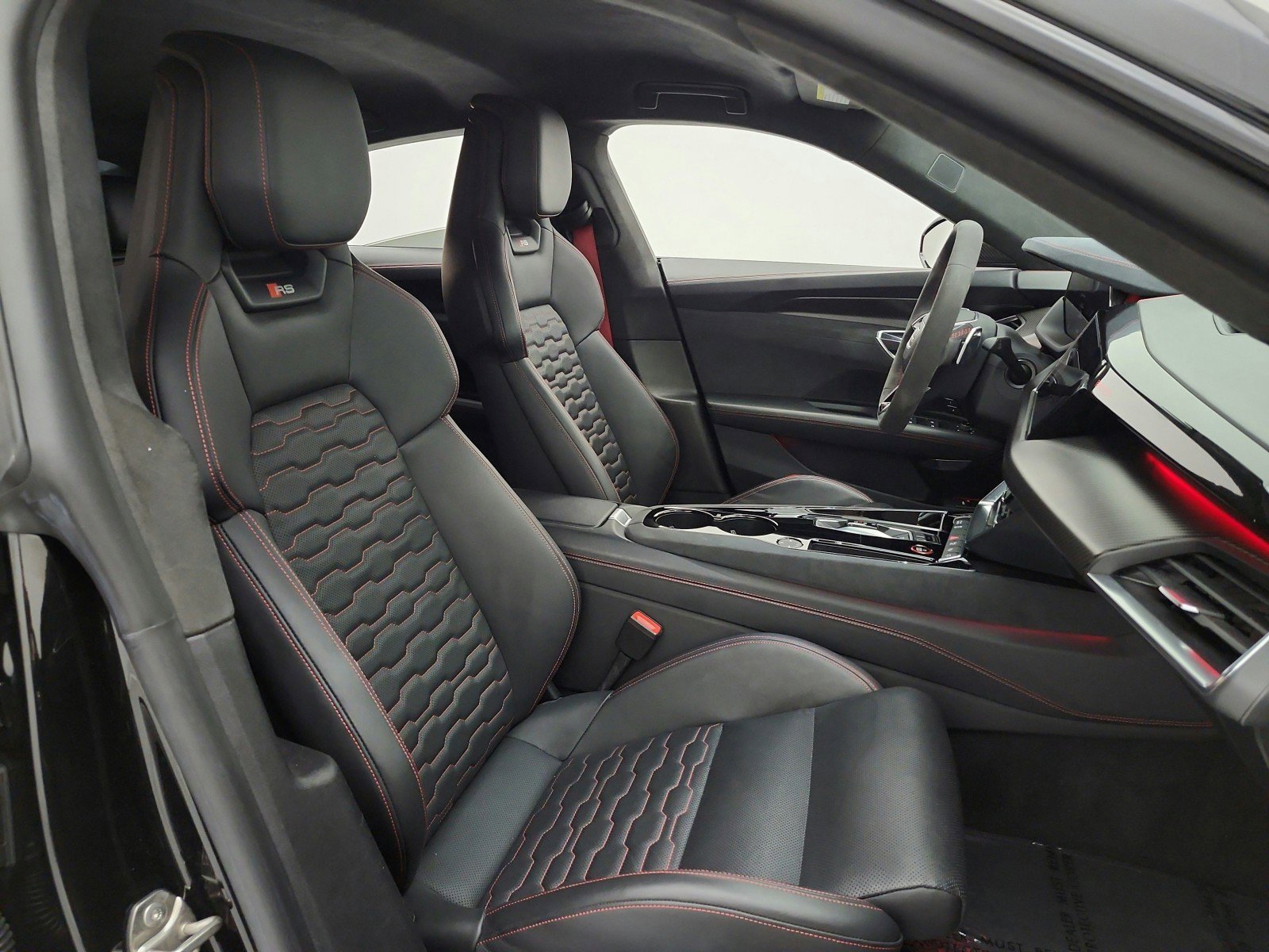 Used 2022 Audi RS e-tron GT w/ Year 1 Package AWD/4WD image 16