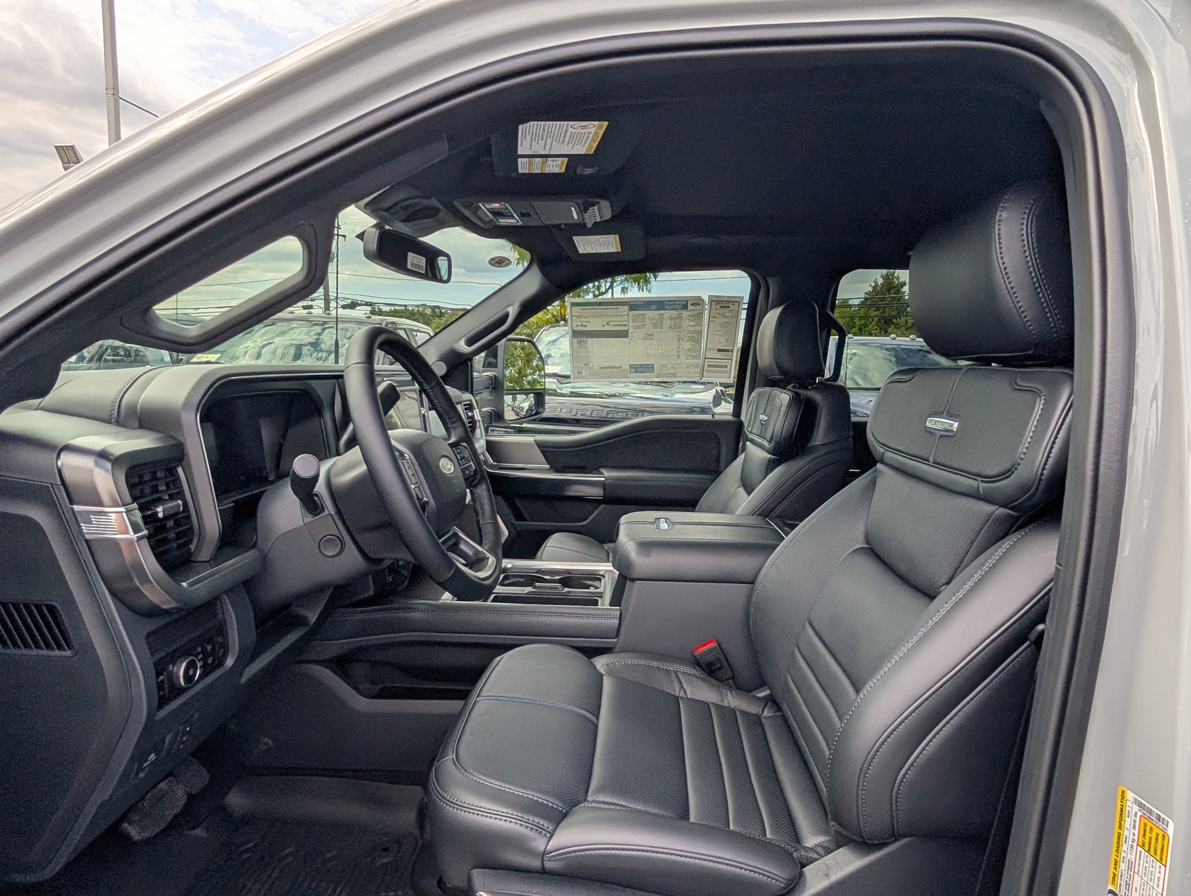 New 2026 Ford F350 Platinum image 15