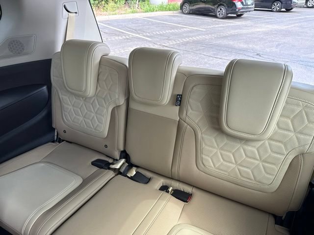 New 2026 Nissan Armada Platinum Reserve AWD/4WD image 17