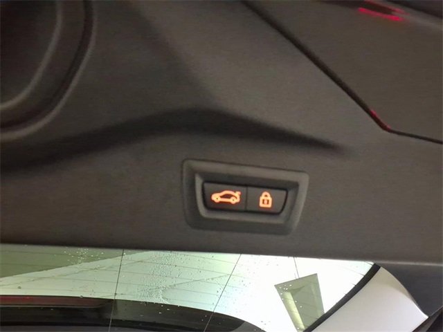 Certified 2022 BMW X7 xDrive40i w/ Premium Package image 16