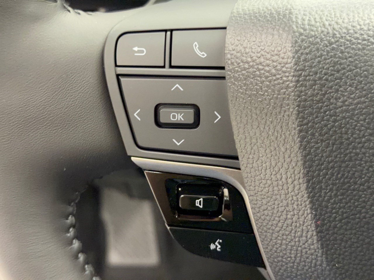 New 2026 Toyota Camry XSE w/ Premium Package FWD image 18