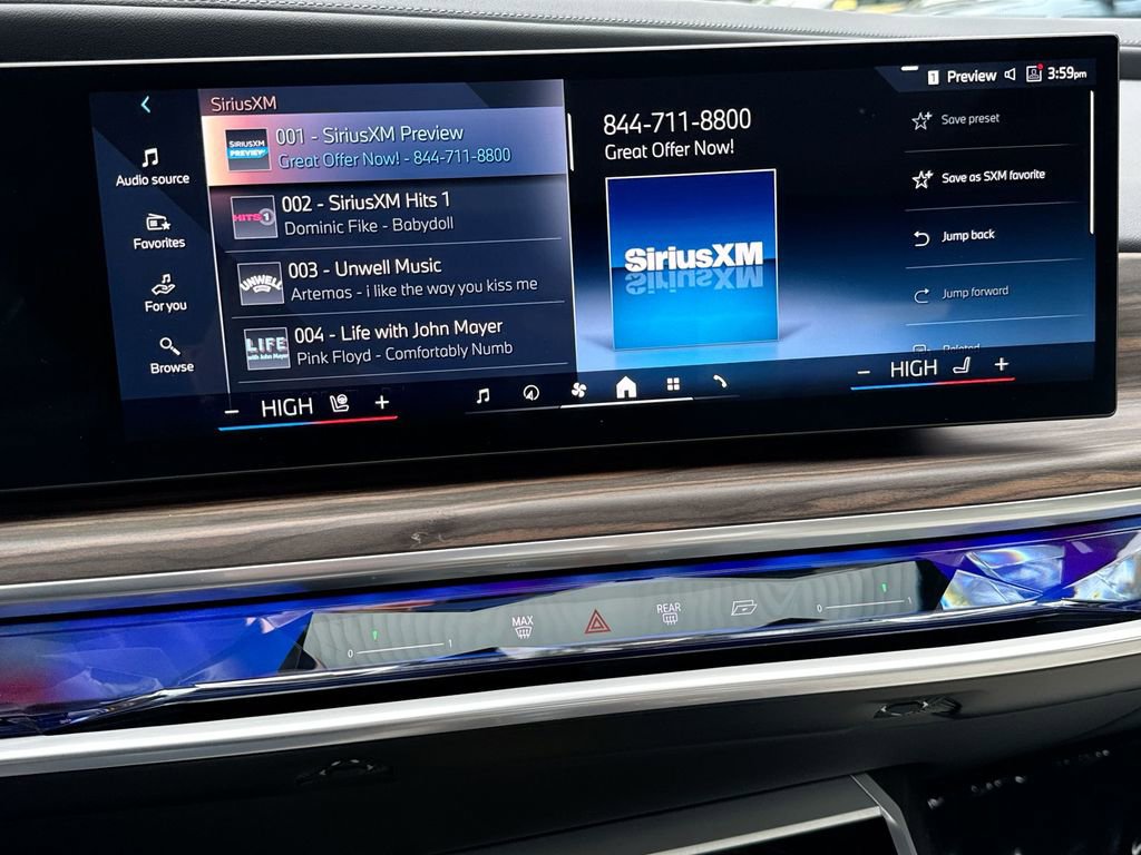 Used 2023 BMW i7 xDrive60 AWD/4WD image 12