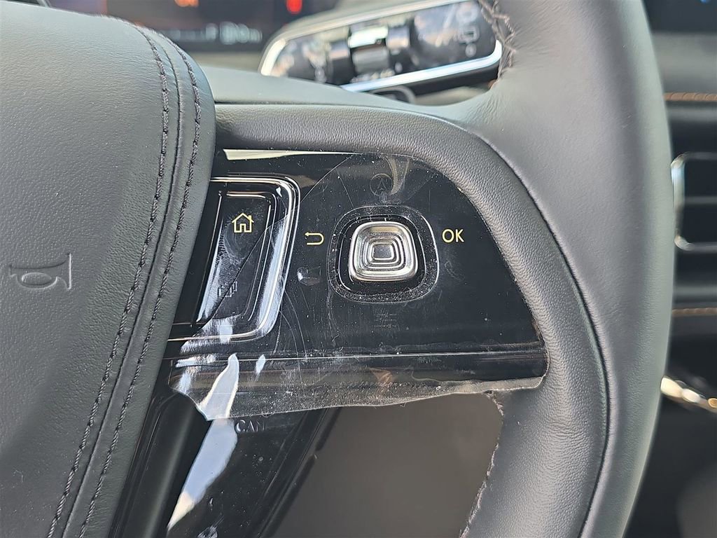 New 2025 Lincoln Aviator Black Label w/ Black Label Special Edition image 24