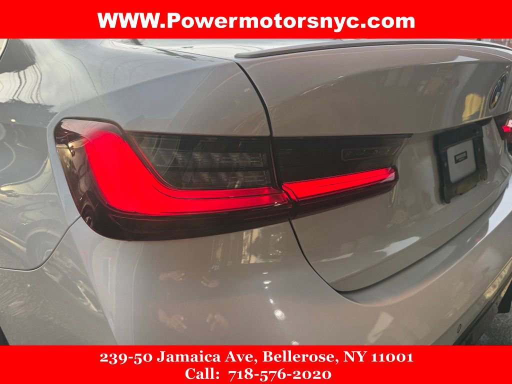 Used 2023 BMW 330i Sedan w/ M Sport Package RWD image 10