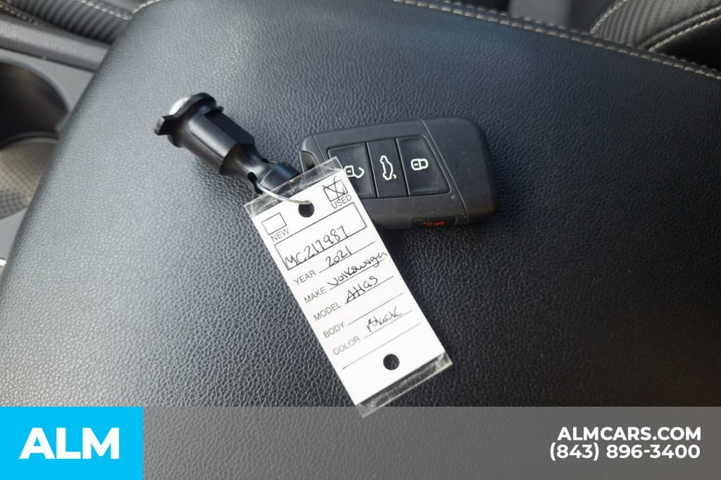 Used 2021 Volkswagen Atlas Cross Sport SE FWD image 16