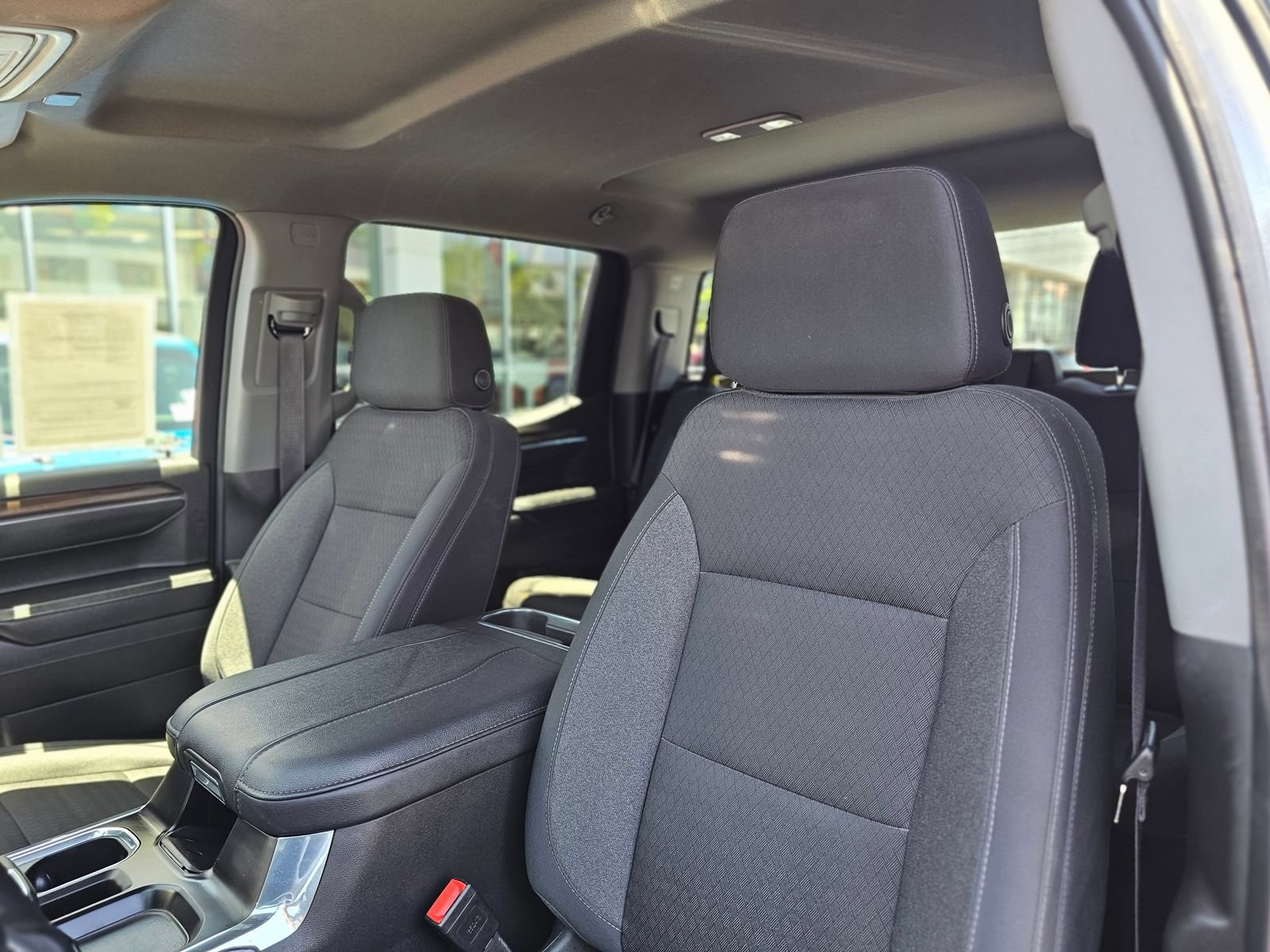 Used 2024 Chevrolet Silverado 1500 LT Trail Boss w/ LPO, Dark Essentials Package AWD/4WD image 21