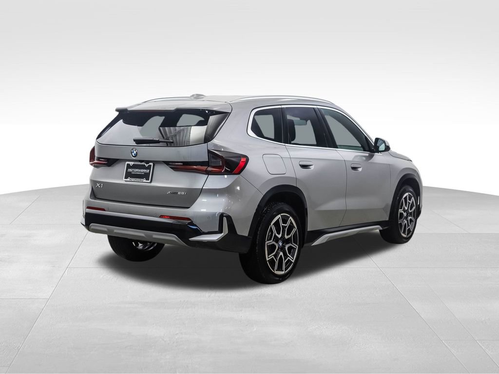 New 2026 BMW X1 xDrive28i w/ Technology Package image 5