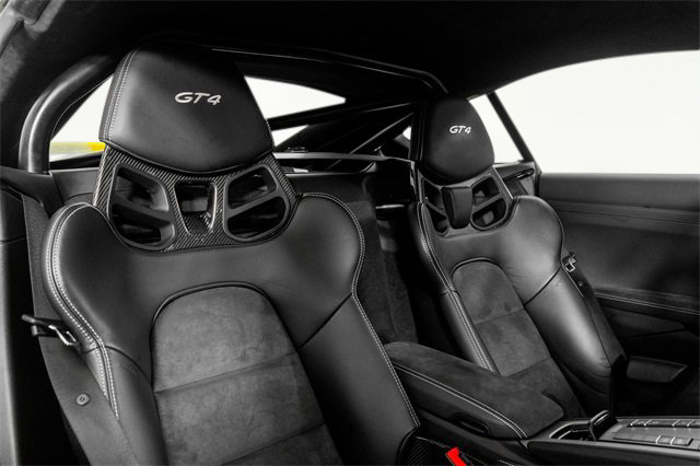 Used 2020 Porsche 718 Cayman GT4 image 28