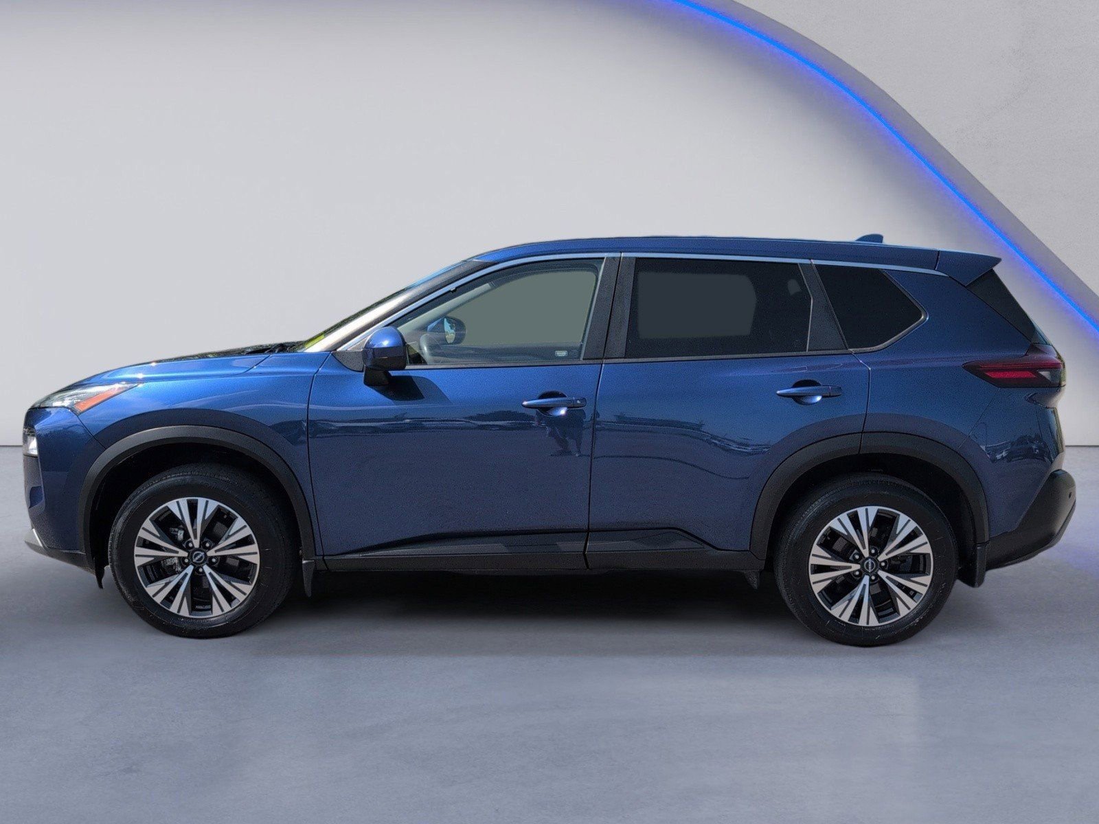 Used 2023 Nissan Rogue SV image 11
