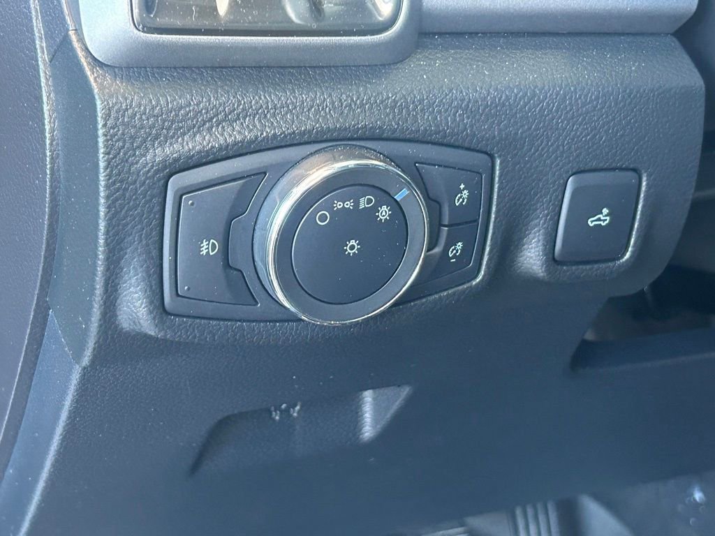 Certified 2019 Ford Ranger XLT w/ Equipment Group 302A Luxury image 37