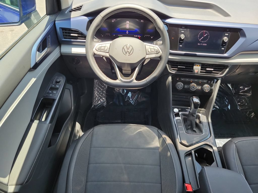 Used 2024 Volkswagen Taos SE FWD image 14