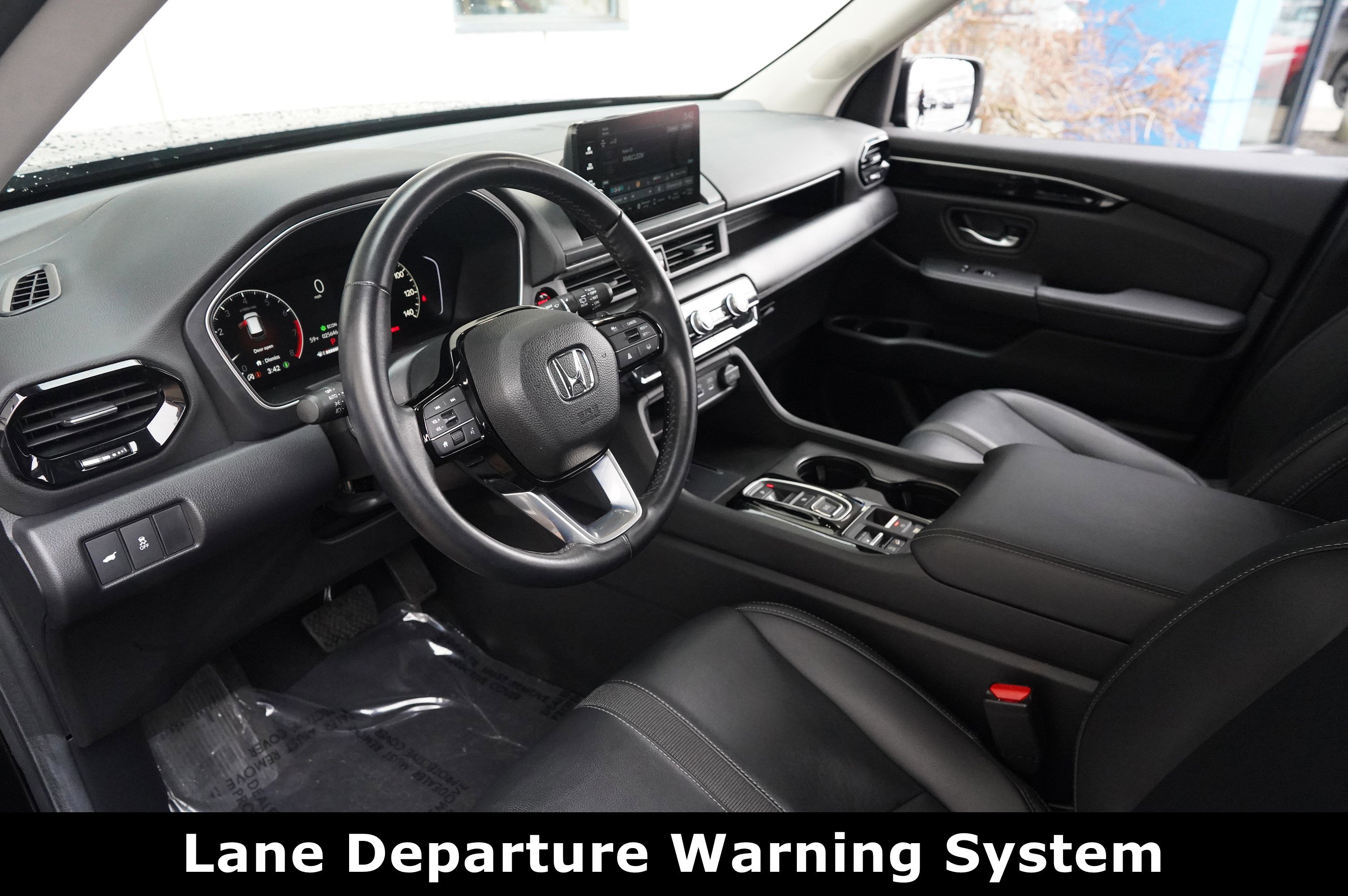 Used 2024 Honda Pilot EX-L image 4