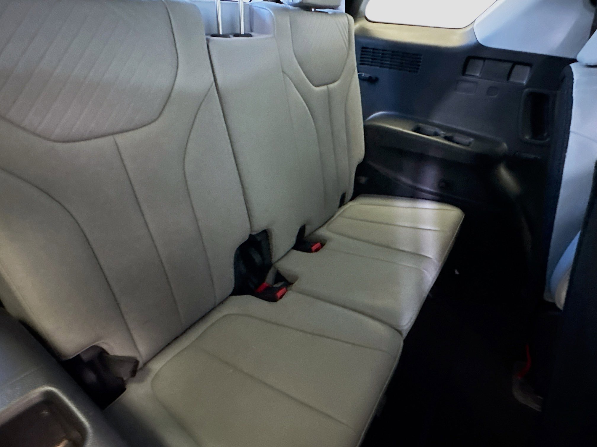 Used 2024 Hyundai Palisade SEL image 15