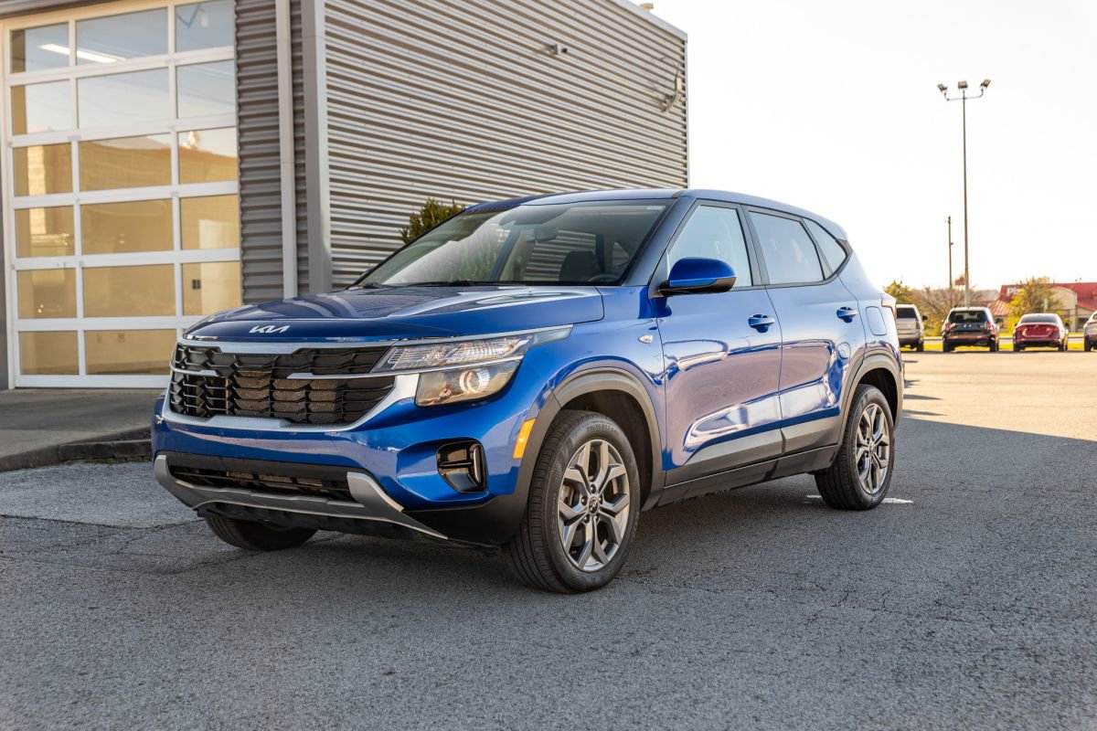 Used 2024 Kia Seltos LX