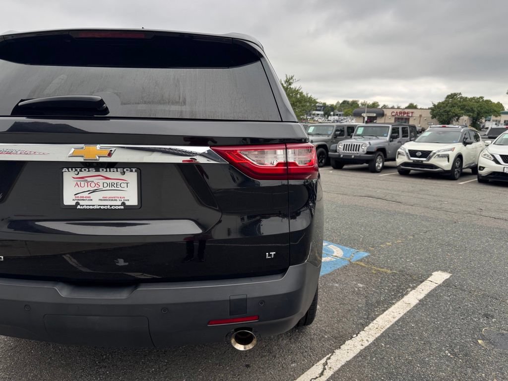 Used 2019 Chevrolet Traverse LT w/ LT Premium Package AWD/4WD image 11