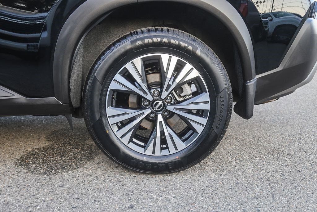 Used 2023 Nissan Rogue SV FWD image 10