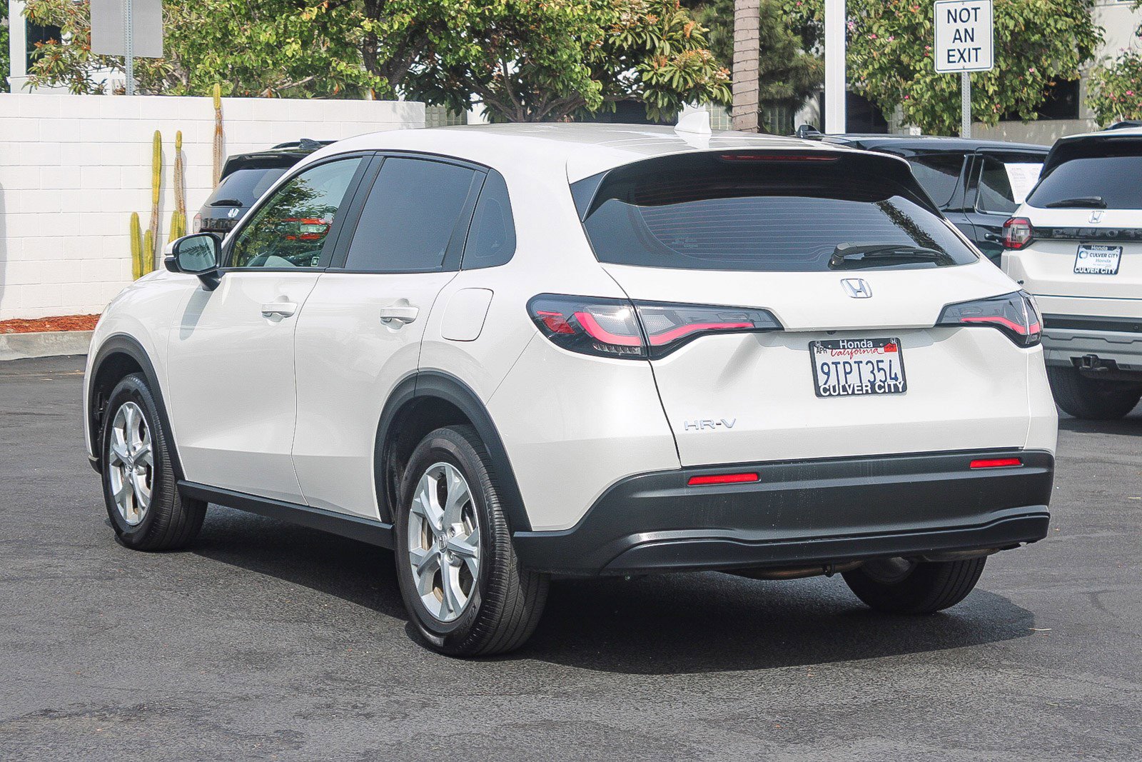 Certified 2024 Honda HR-V LX image 7