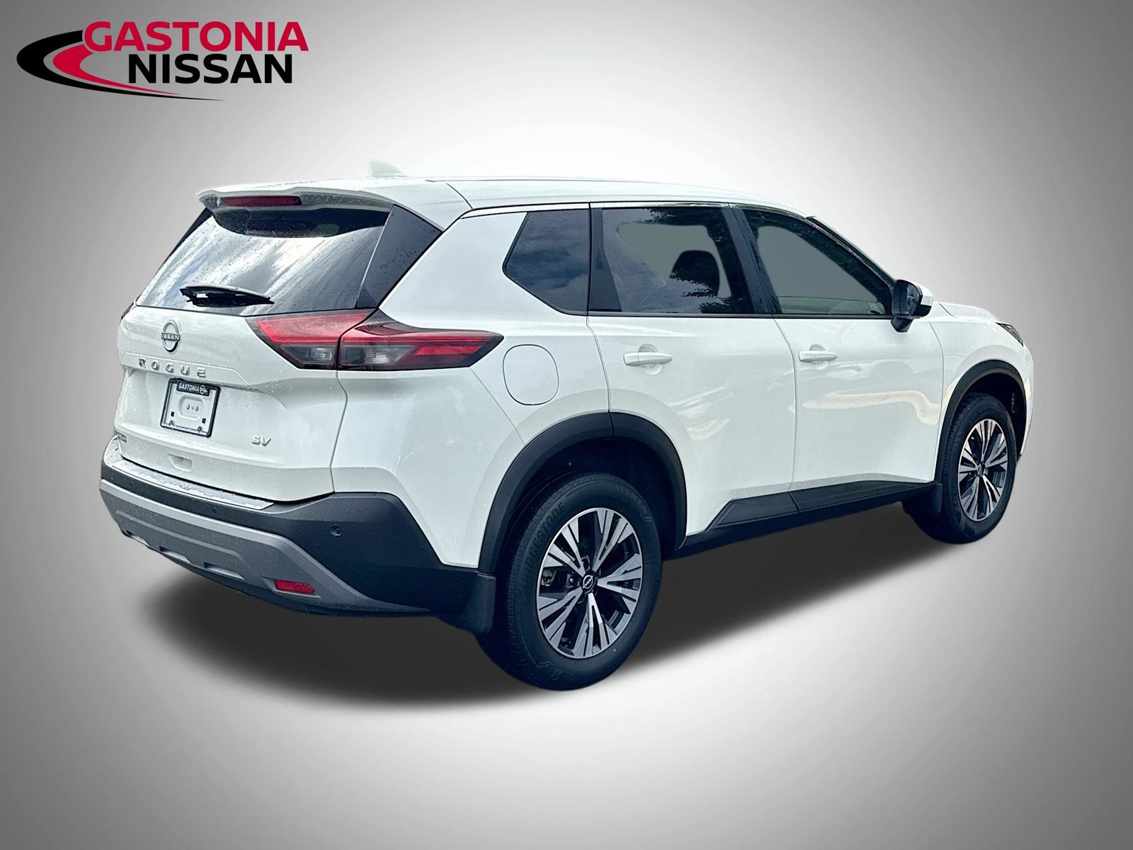 Used 2023 Nissan Rogue SV FWD image 9