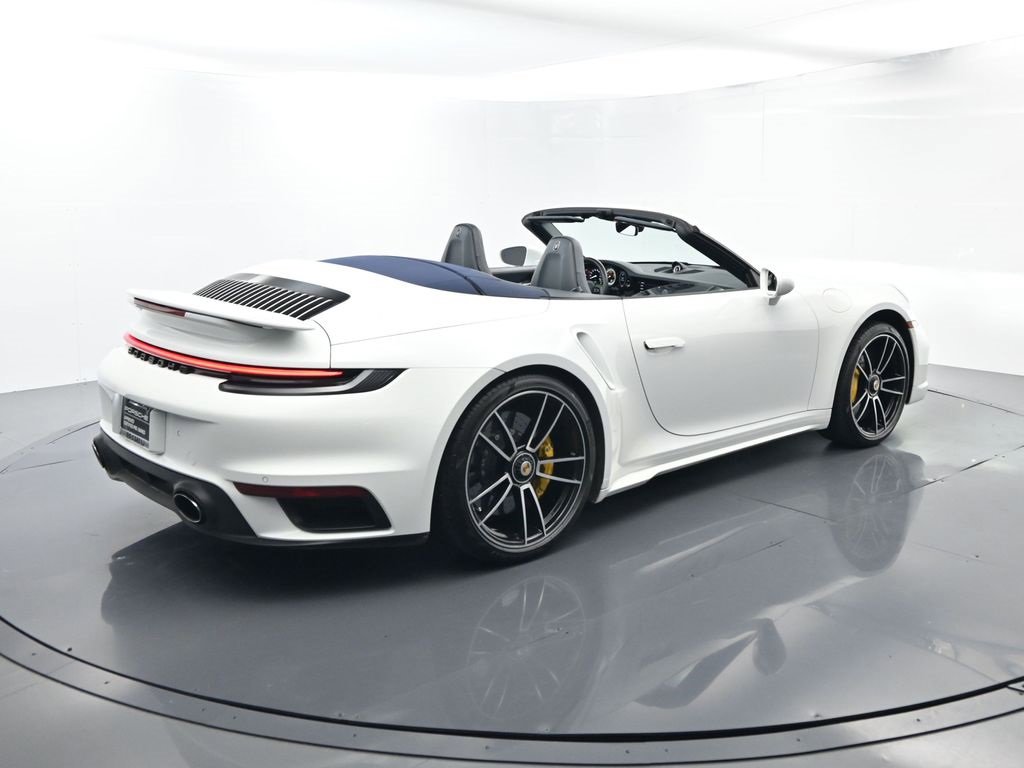 Used 2022 Porsche 911 Turbo S image 15