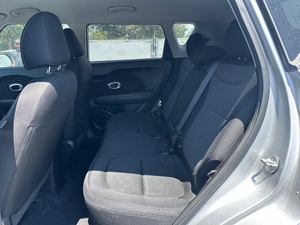 Used 2019 Kia Soul + FWD image 10
