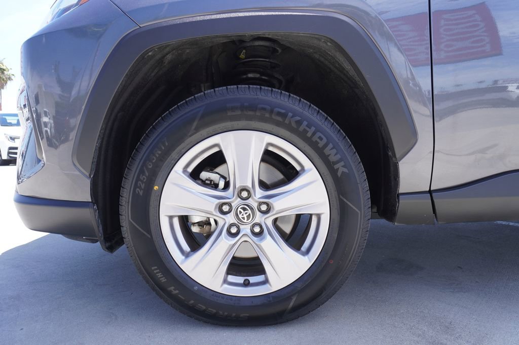Certified 2025 Toyota RAV4 XLE w/ Convenience Package AWD/4WD image 24
