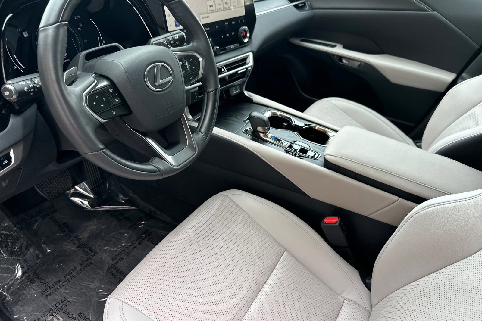 Certified 2024 Lexus RX 350 w/ Convenience Package image 11