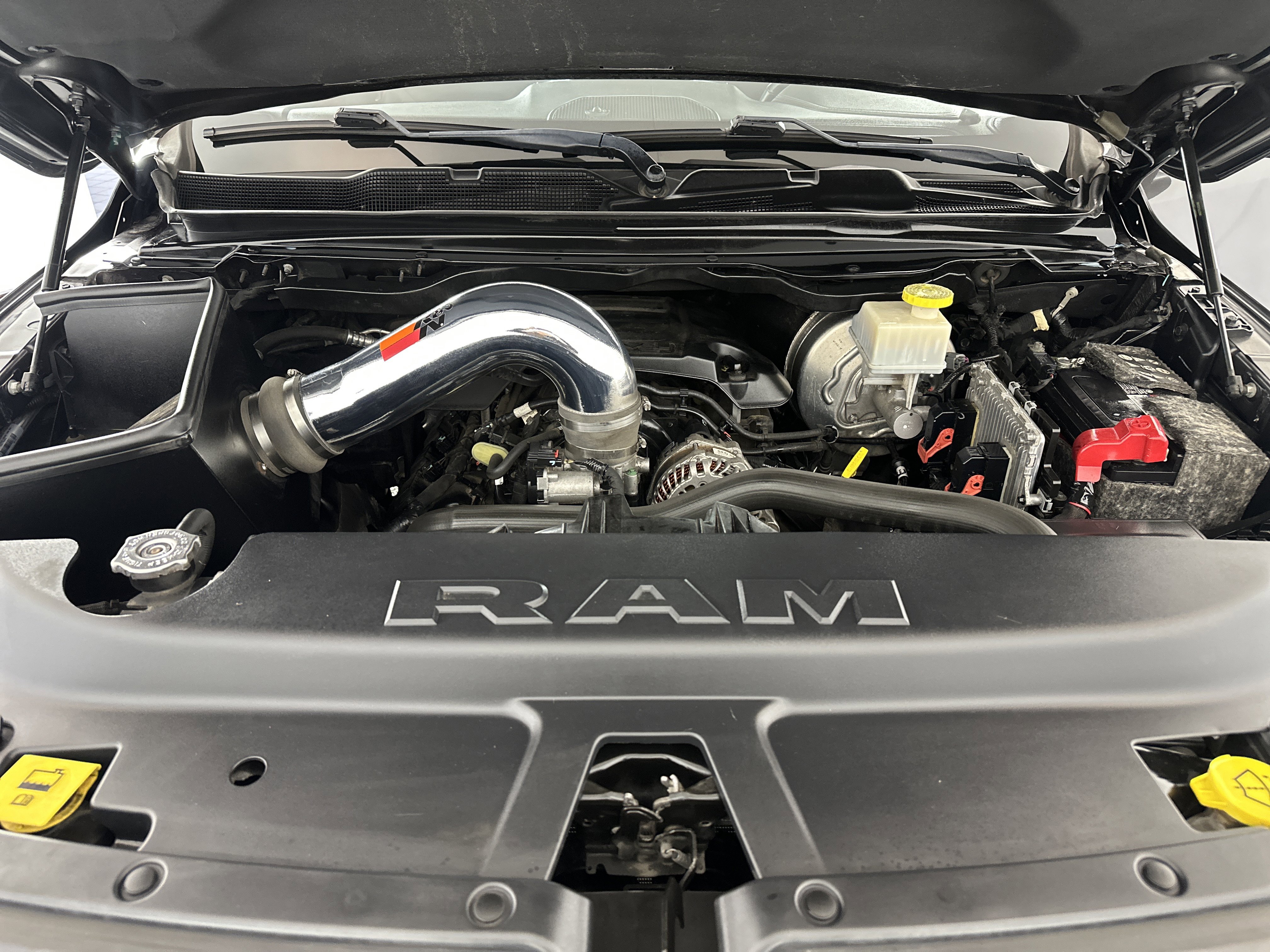 Used 2019 RAM 1500 Rebel image 11