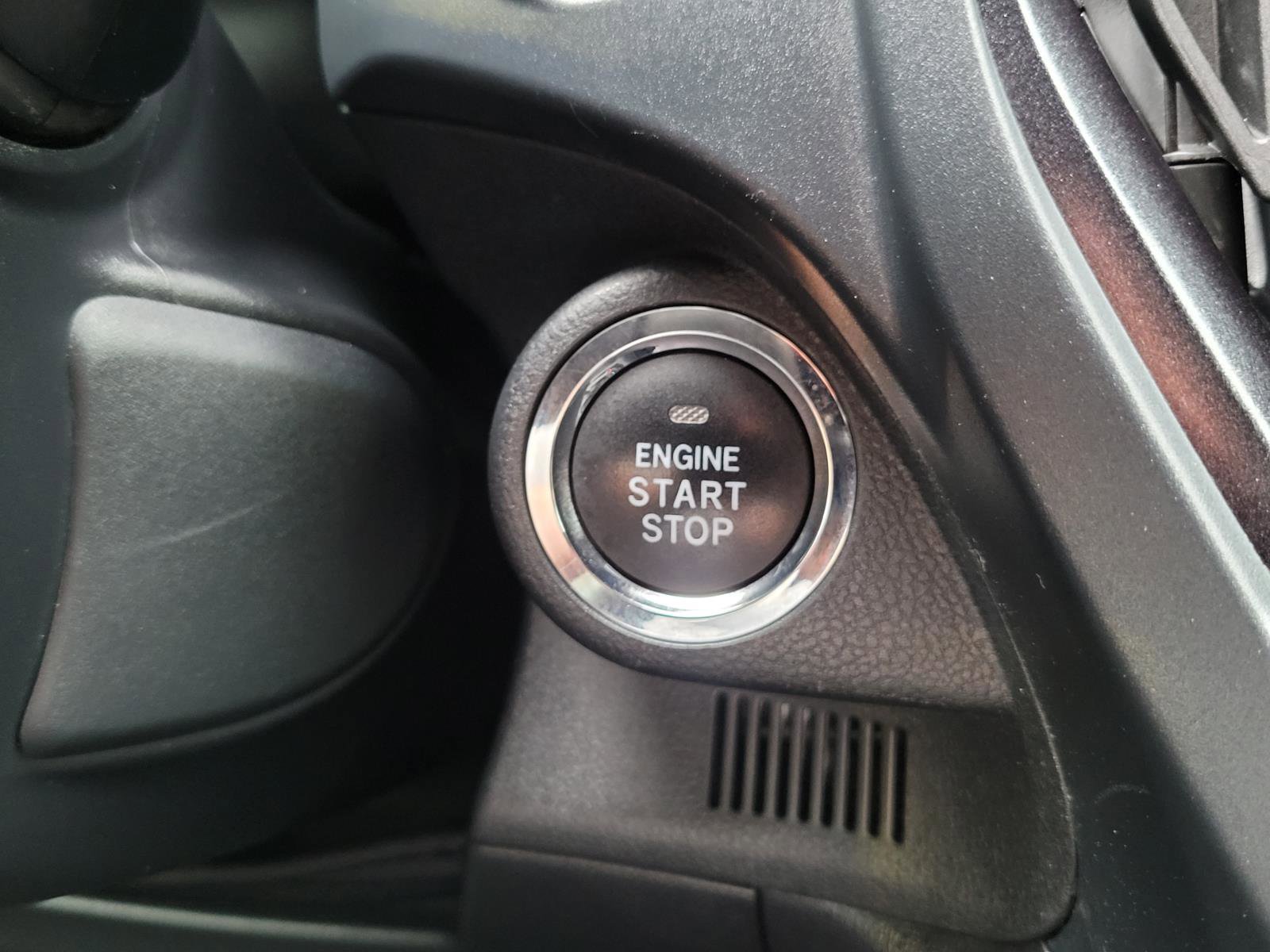 Certified 2025 Subaru Forester Premium AWD/4WD image 29