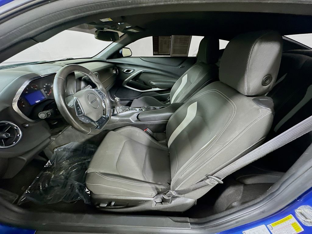 Used 2019 Chevrolet Camaro LT w/ RS Package RWD image 15