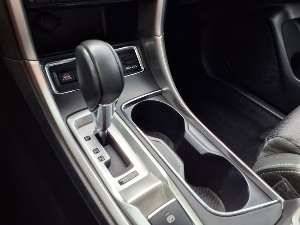 Used 2020 Subaru Ascent Premium w/ Convenience Package image 27