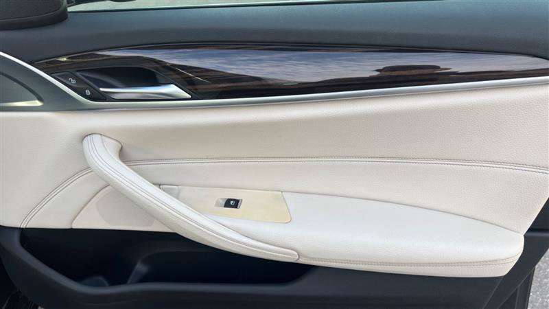 Used 2018 BMW 530e RWD image 60