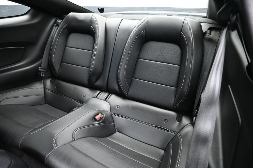 Used 2022 Ford Mustang GT Premium w/ Equipment Group 401A RWD image 19