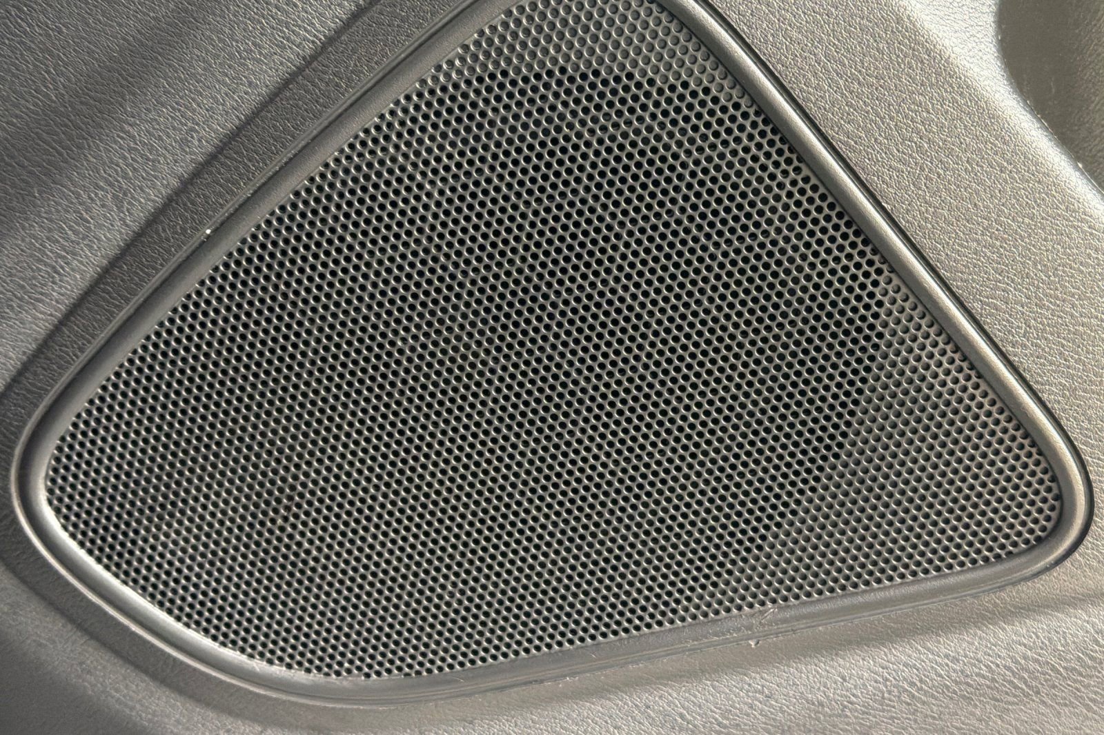 Used 2022 Nissan Maxima SV w/ Floor Mat Group FWD image 23