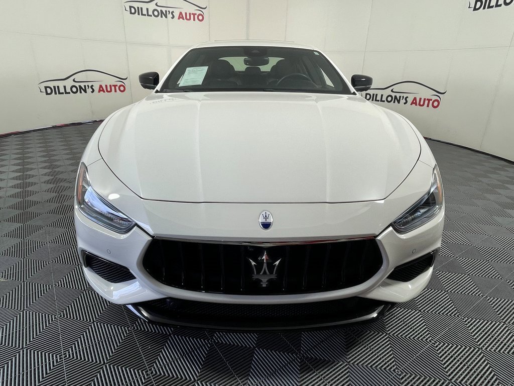 Used 2022 Maserati Ghibli Modena image 11