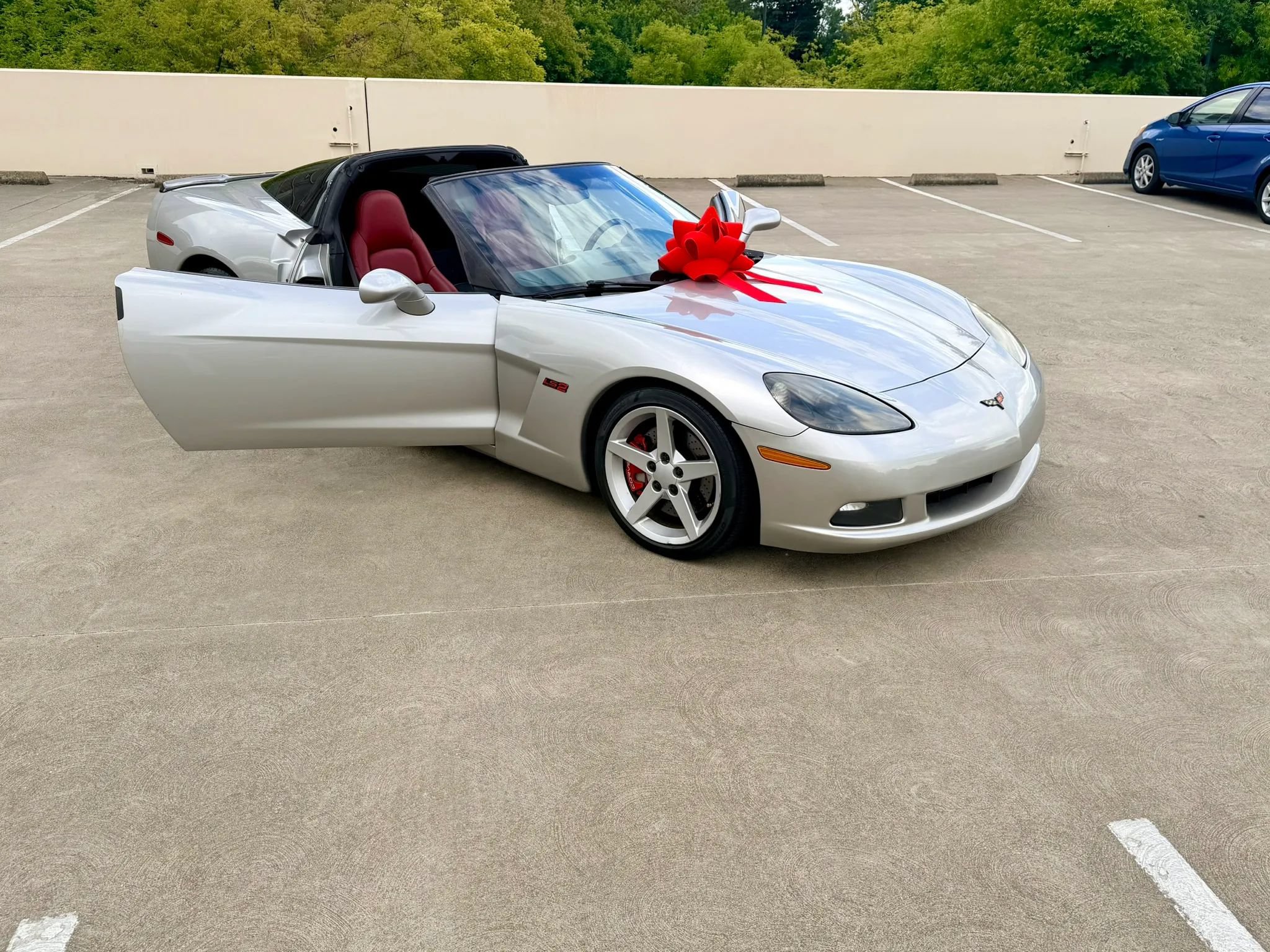 Used 2007 Chevrolet Corvette Coupe w/ Preferred Equipment Group RWD image 13