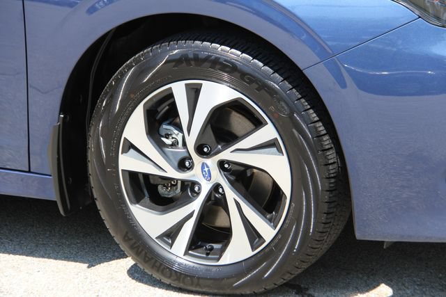 Used 2020 Subaru Legacy Premium AWD/4WD image 13