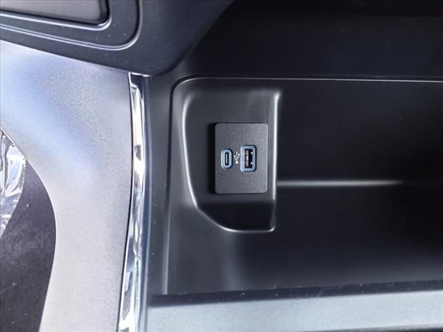 New 2024 Ford F150 XLT w/ Equipment Group 302A MID image 12