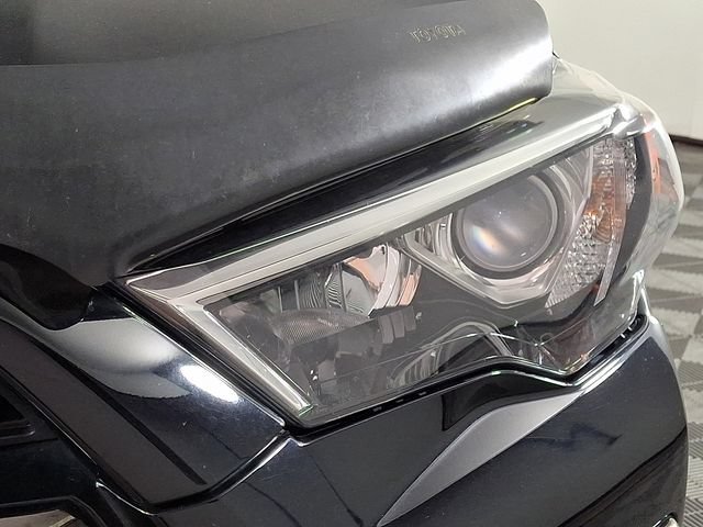 Used 2020 Toyota 4Runner Nightshade w/ Wilderness Package AWD/4WD image 12