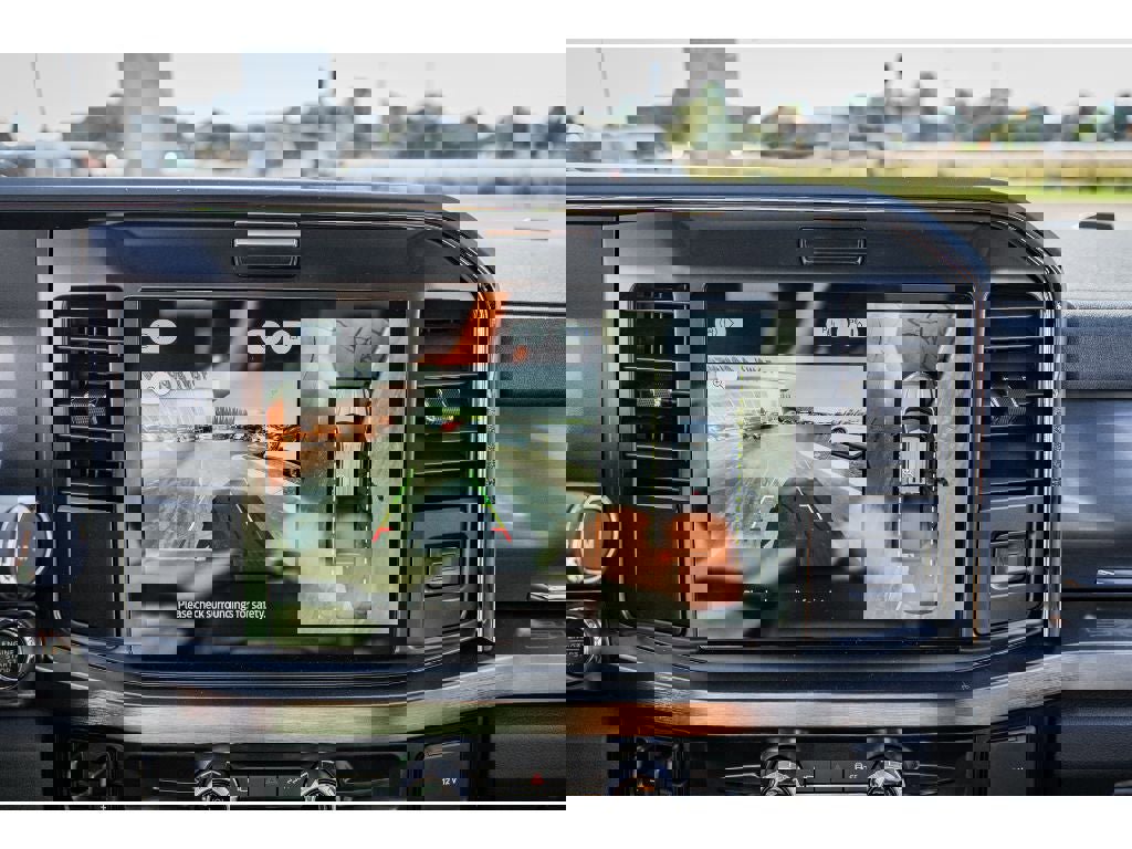 New 2026 Ford F250 Lariat image 16