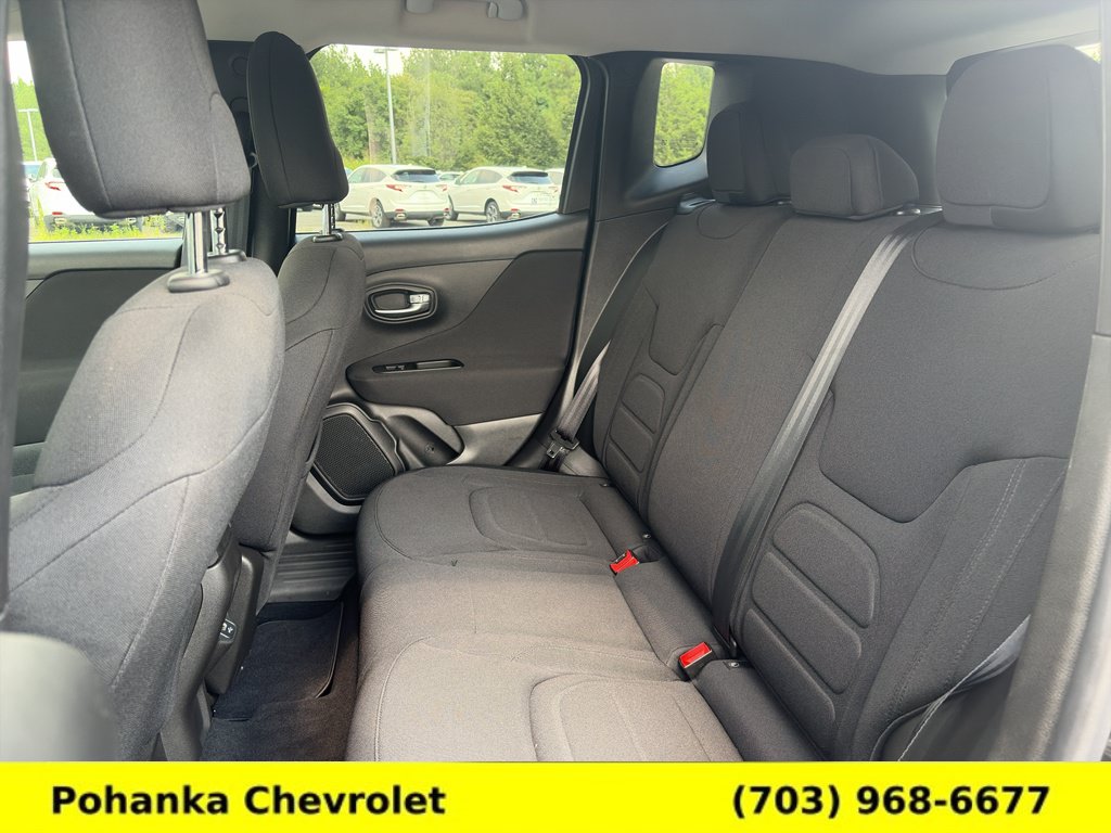 Used 2021 Jeep Renegade Latitude AWD/4WD image 22
