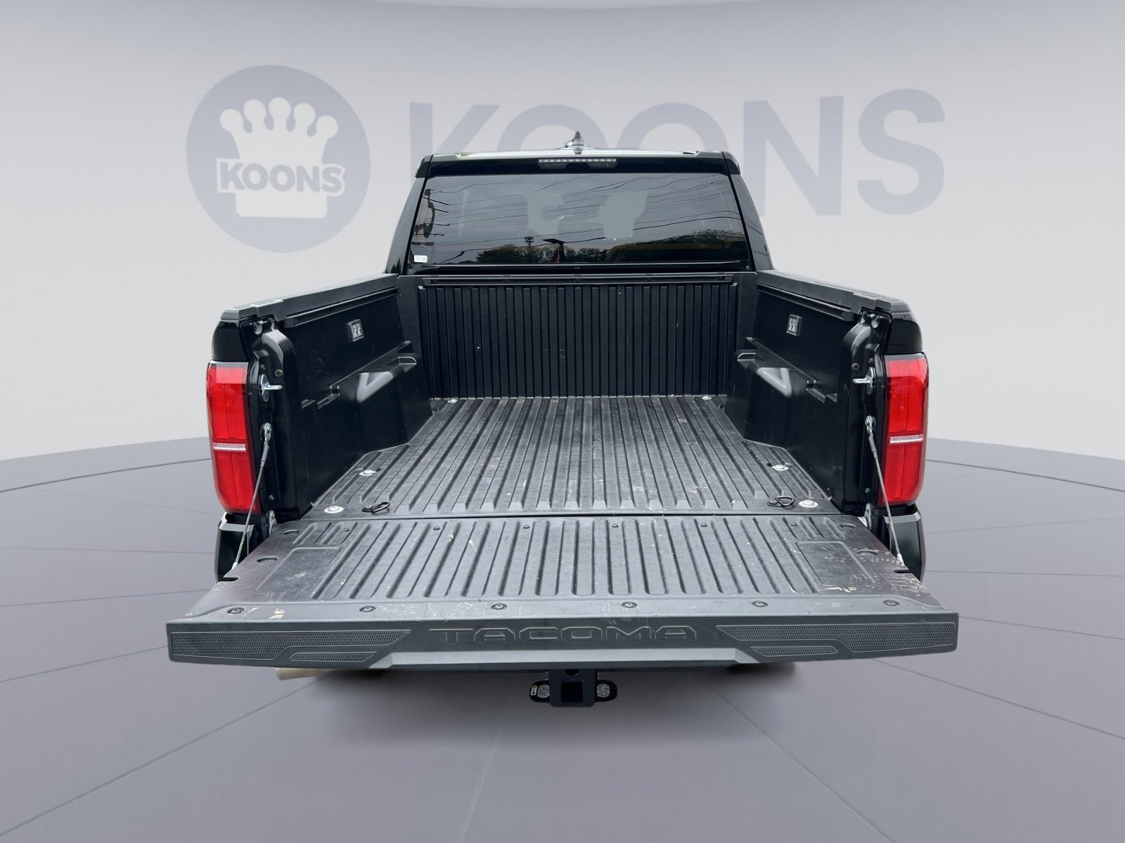 Used 2025 Toyota Tacoma TRD Sport AWD/4WD image 23