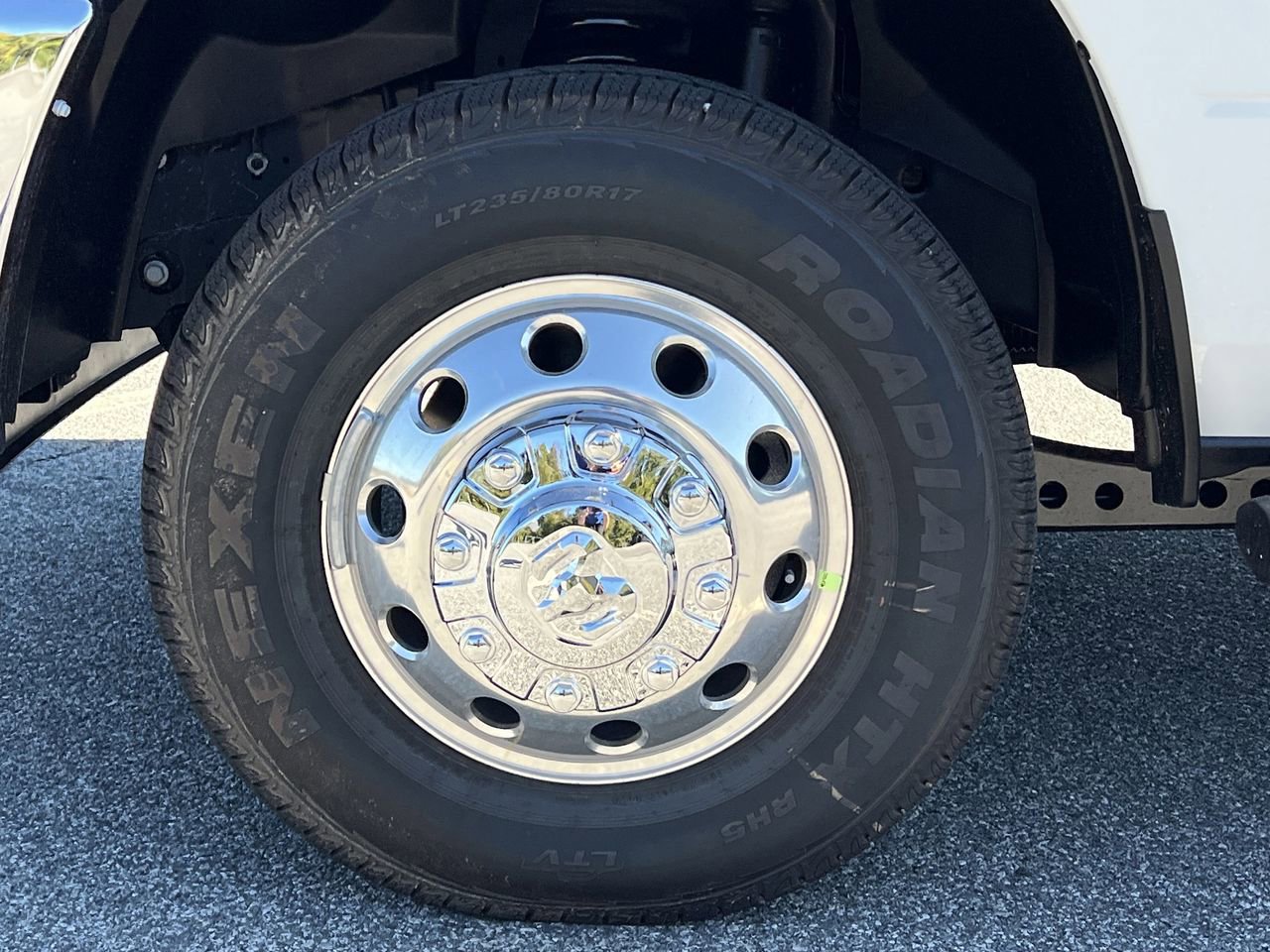 New 2026 RAM 3500 Tradesman AWD/4WD image 28