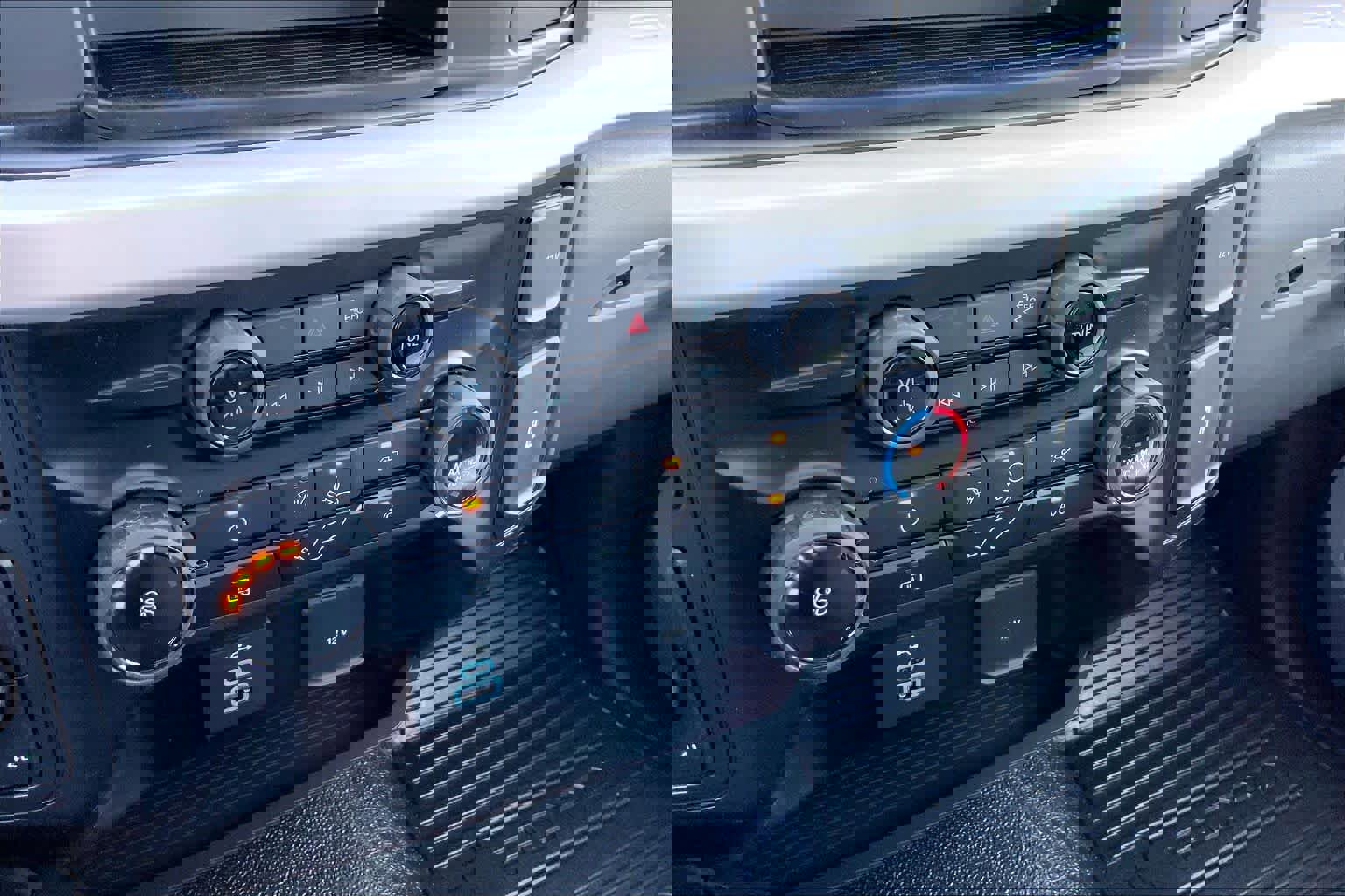 New 2026 Ford F350 XL w/ XL Chrome Package image 19