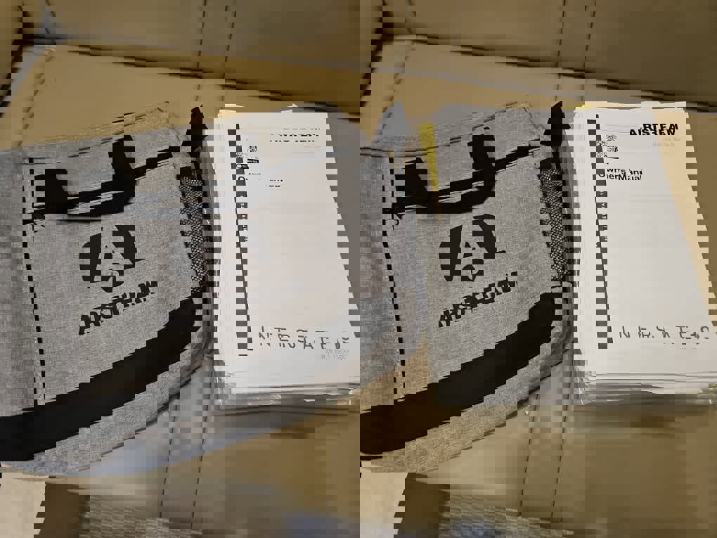 Used 2023 Mercedes-Benz Sprinter 2500 image 25