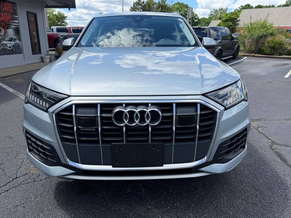 Used 2023 Audi Q7 3.0T Premium Plus w/ Premium Plus Package AWD/4WD image 3