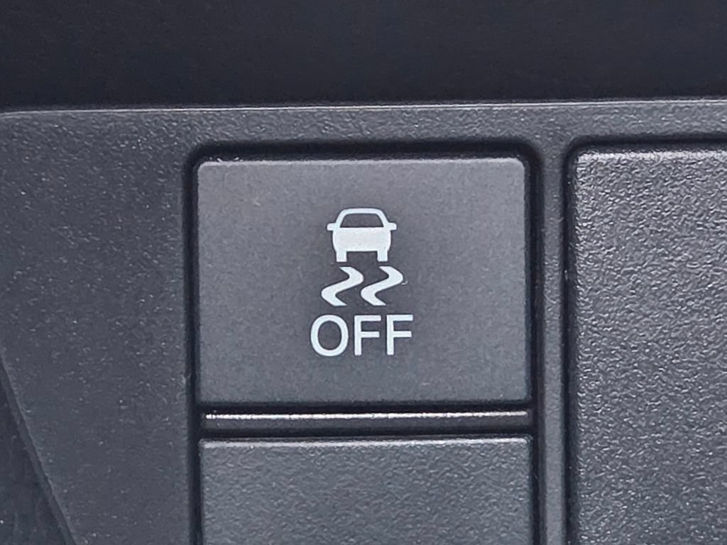 Used 2024 Honda HR-V Sport image 15