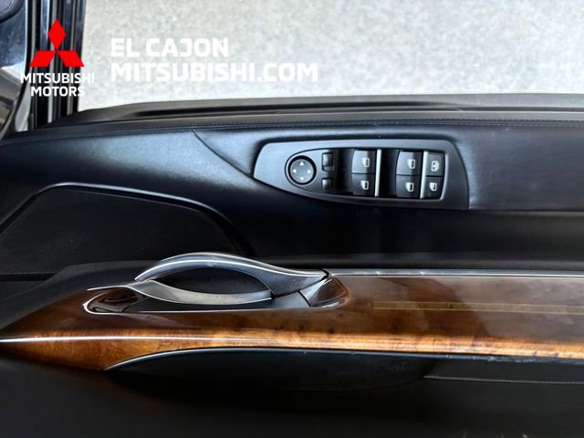 Used 2015 BMW 750Li w/ M Sport Edition image 10